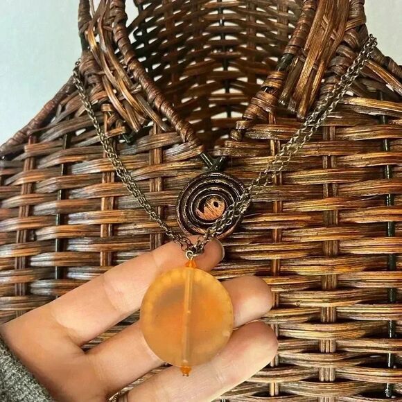 Cj sardi Y2K pink medallion necklace on bronze chain - Picture 2 of 3